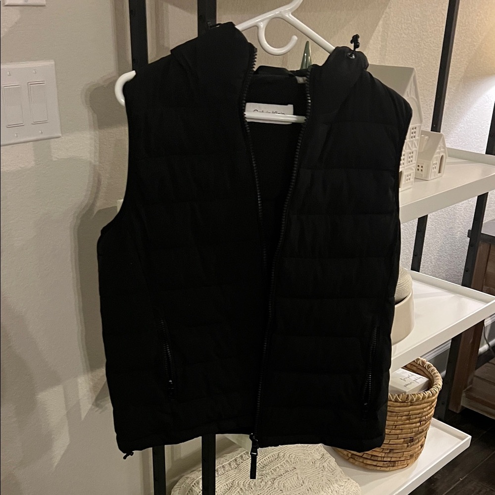 Calvin Klein Women’s Black Puffer Vest